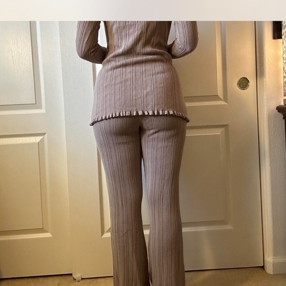 Tularosa Revolve ribbed cardigan and pant set S M - Picture 7 of 8